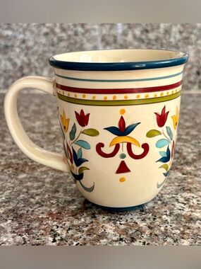 Bobby Flay Sevilla floral mug